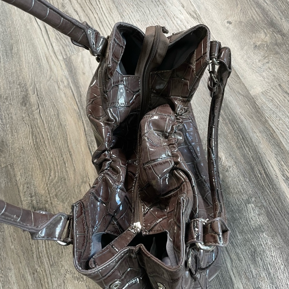 Diverse Italy Brown Handbag - Picture 8 of 14